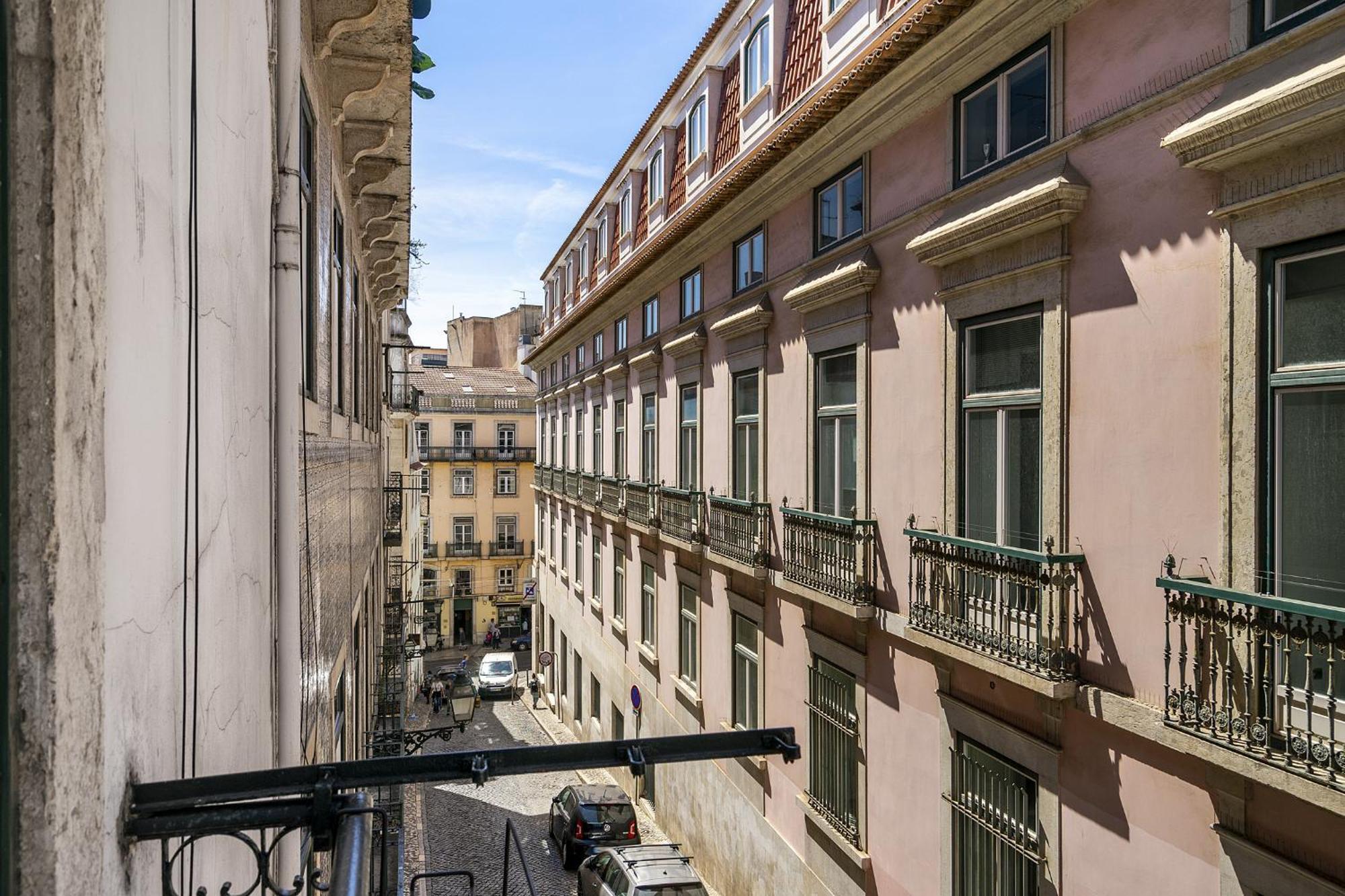 Whome Stylish Family Residence In The Heart Of Chiado Лісабон Екстер'єр фото
